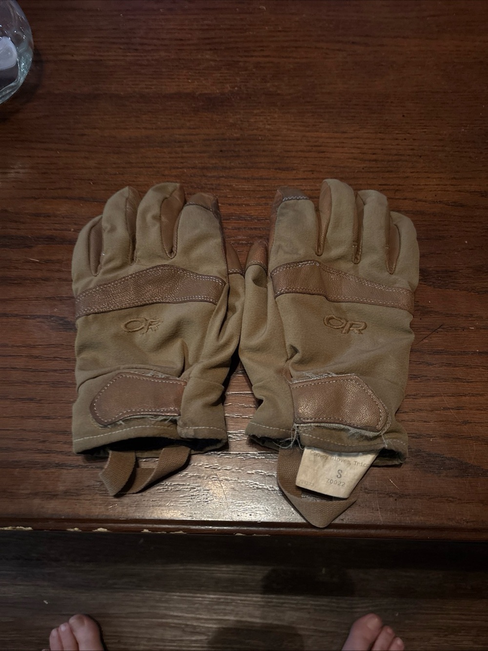 Outdoor Research OR Convoy GORE-TEX Gloves Coyote Brown Leather Palm Small